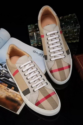 Burberry Fashion Men Sneakers--031